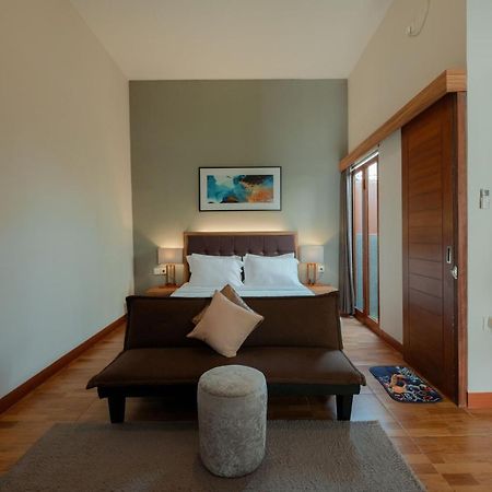 Andewi Guest House Denpasar Redpartner - Minimum Stay 30 Nights سانور المظهر الخارجي الصورة