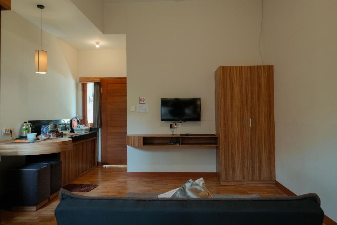 Andewi Guest House Denpasar Redpartner - Minimum Stay 30 Nights سانور المظهر الخارجي الصورة